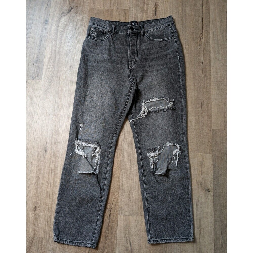 BDG Urban Outfitters Black Slim Straight Size 28 Washed Denim Ripped Jeans Women